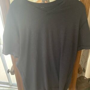 Men’s Lululemon Dry Fit T shirt